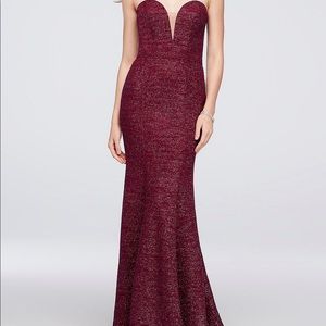 XSCAPE Strapless Red Plunge Glitter Shimmer Knit Mermaid Gown Size S